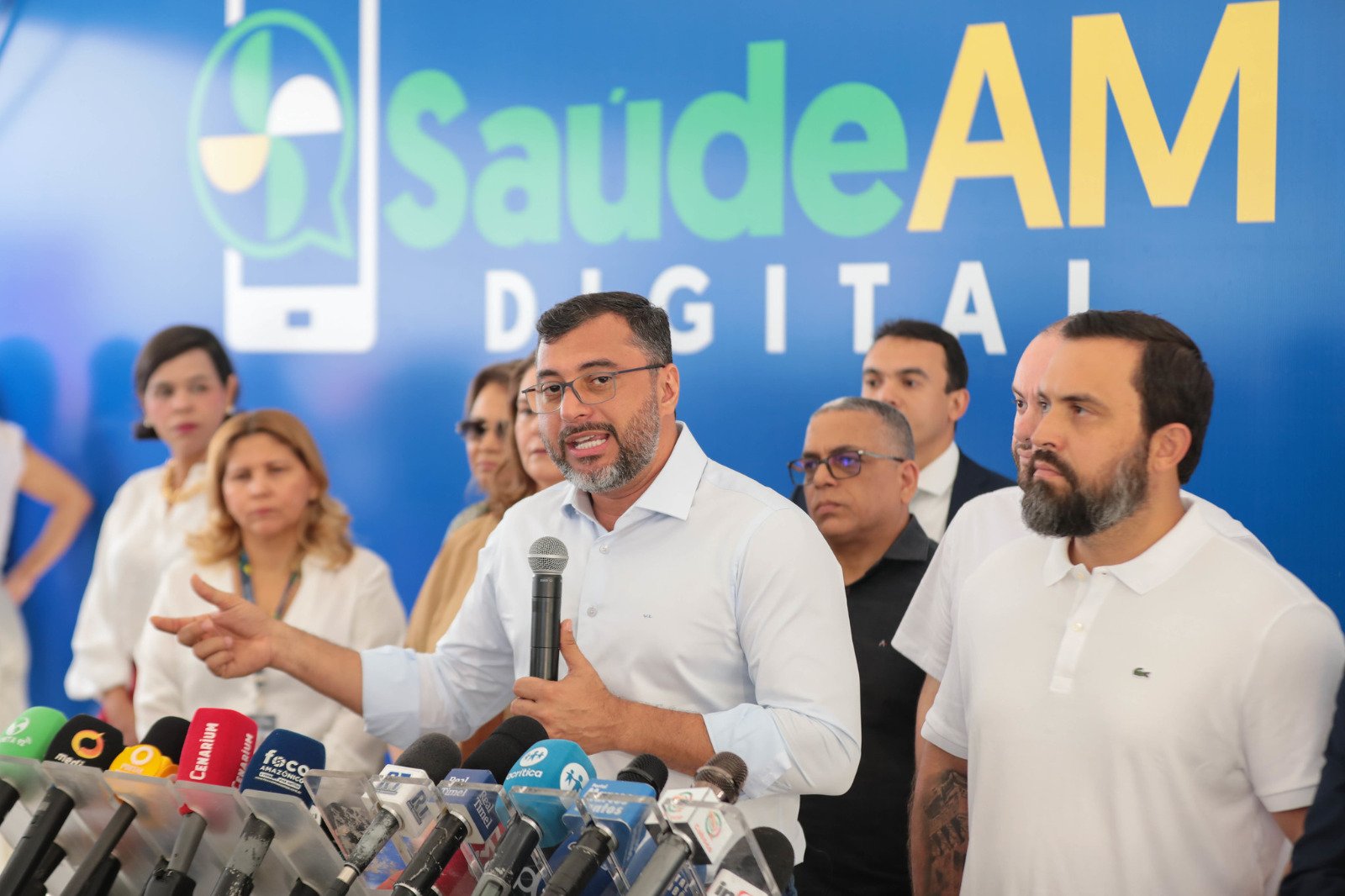 Com a nova assistente virtual, o programa Saúde AM Digital otimiza agendamentos e reduz absenteísmo na rede estadual de saúde - Foto: Divulgação/Alex Pazuello e Diego Peres / Secom
