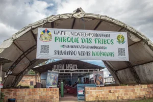 Mutirão de saúde leva atendimentos ao Parque das Tribos durante programação indígena em Manaus