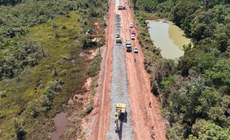 Justiça Federal suspende decisão que barrava licitações de obras na BR-319 no Amazonas